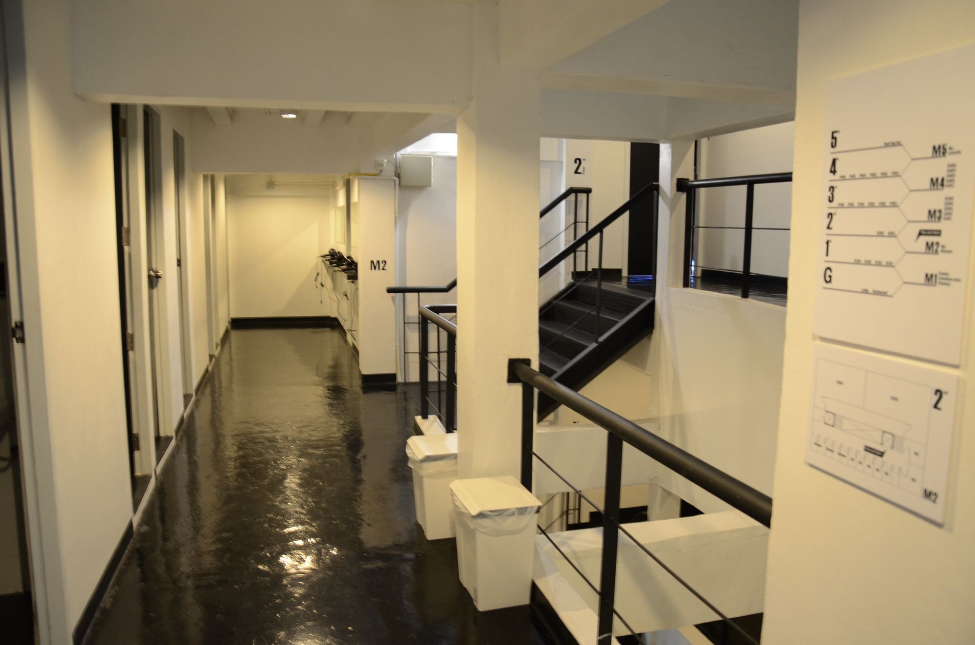 3 Howw Hostel At Sukhumvit 21 Bangkok Buitenkant foto