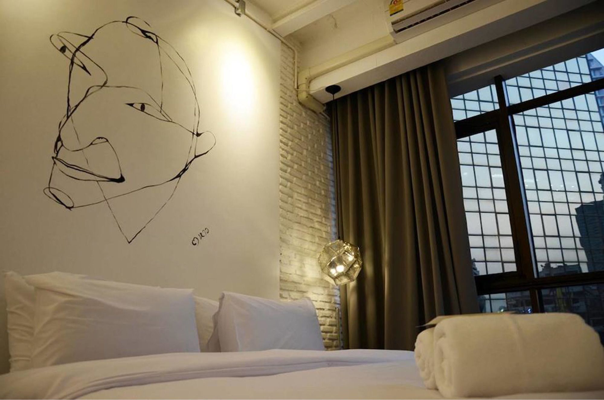 3 Howw Hostel At Sukhumvit 21 Bangkok Buitenkant foto