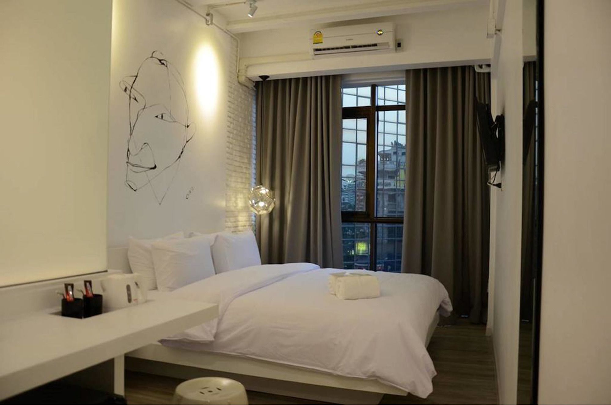 3 Howw Hostel At Sukhumvit 21 Bangkok Buitenkant foto