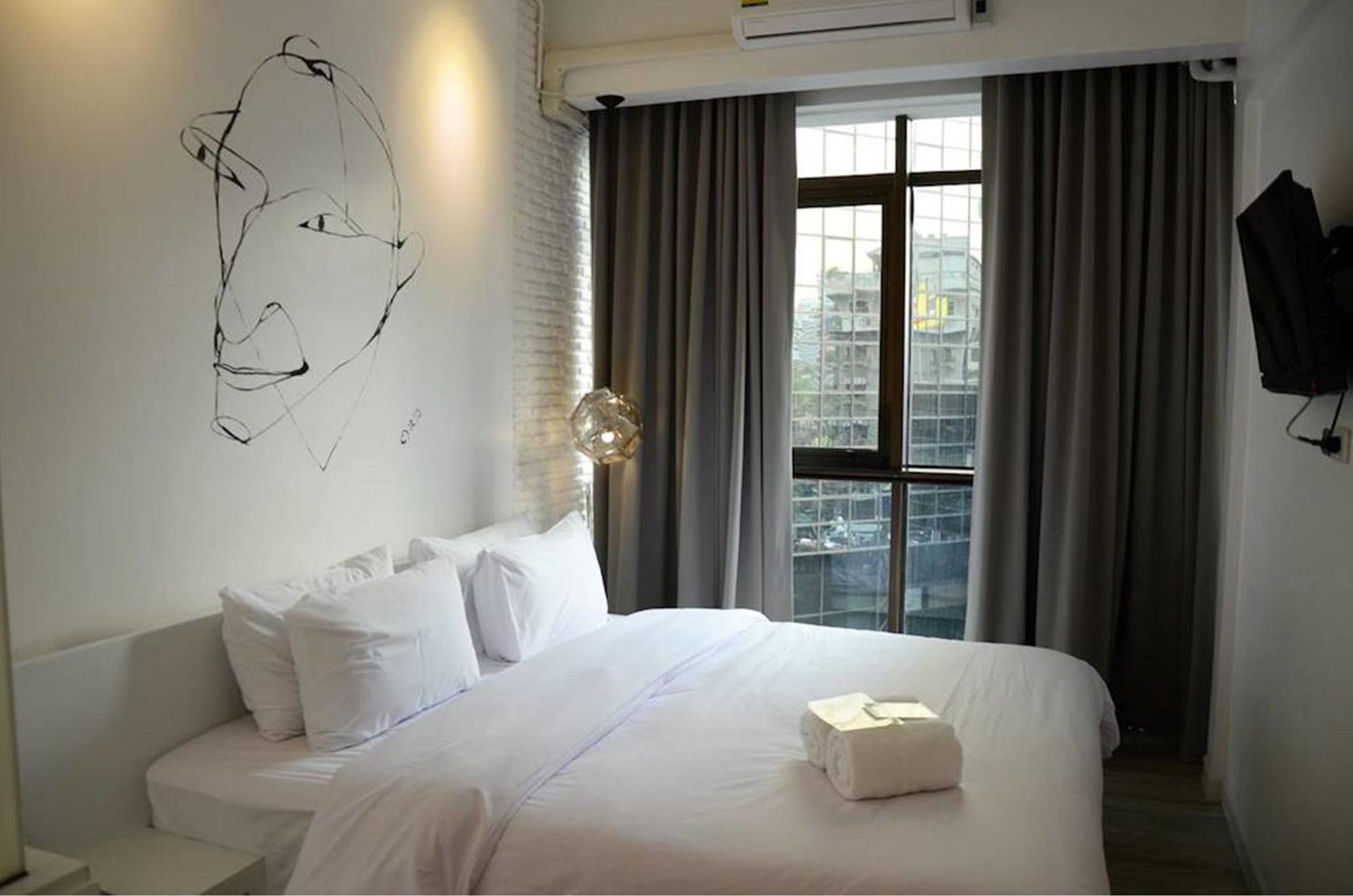 3 Howw Hostel At Sukhumvit 21 Bangkok Buitenkant foto
